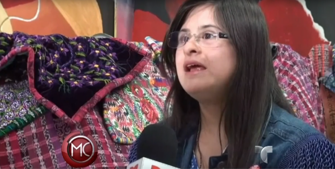 Diseñadora con Sindrome de Down conquista en pasarela