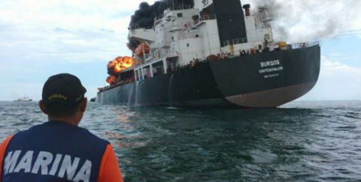 Verifican las medidas necesarias para evitar daño por incendio del buque