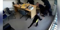 VIDEO: Niña enfrentó a ladrón con un hacha