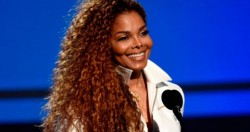 Difunden primeras imágenes del embarazo de Janet Jackson a sus 50 años