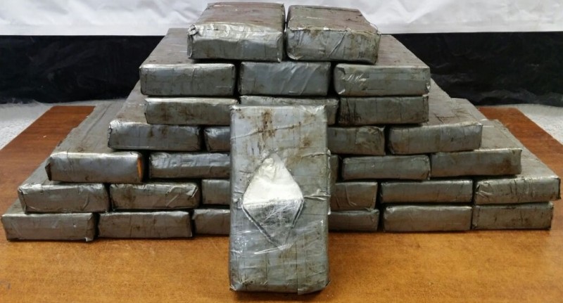 Asegura la PESP 33 kilos de droga en Hermosillo