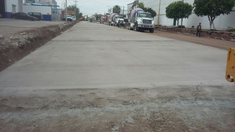 Avanza obra de rehabilitación de la calle Jalisco