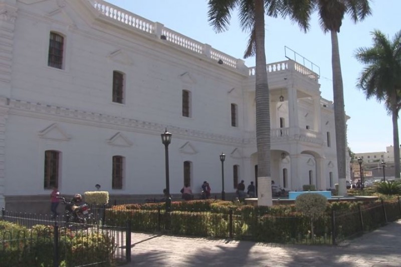 Analizarán rescate financiero de estados y municipios: PRI