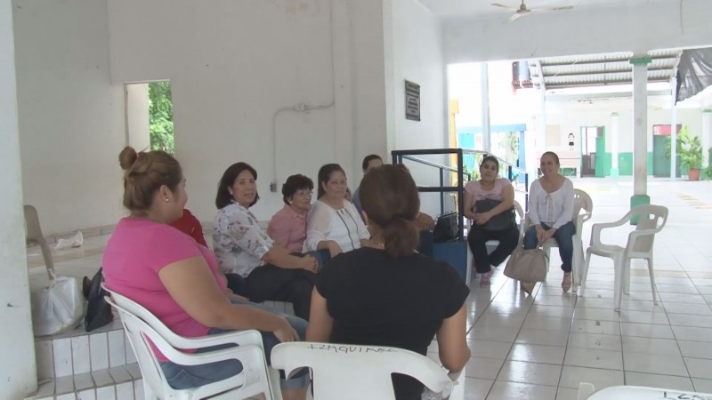 33 mil profesores de nivel básico serán capacitados