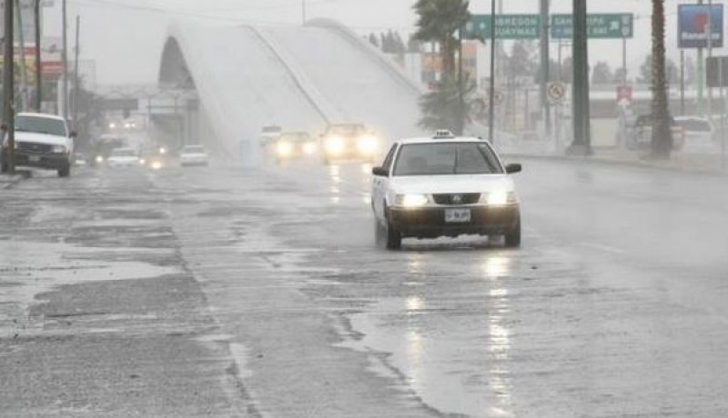 Lluvia y calor en Sonora