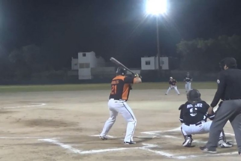 Liga Nocturna SNTE 27 firme: Alvarez