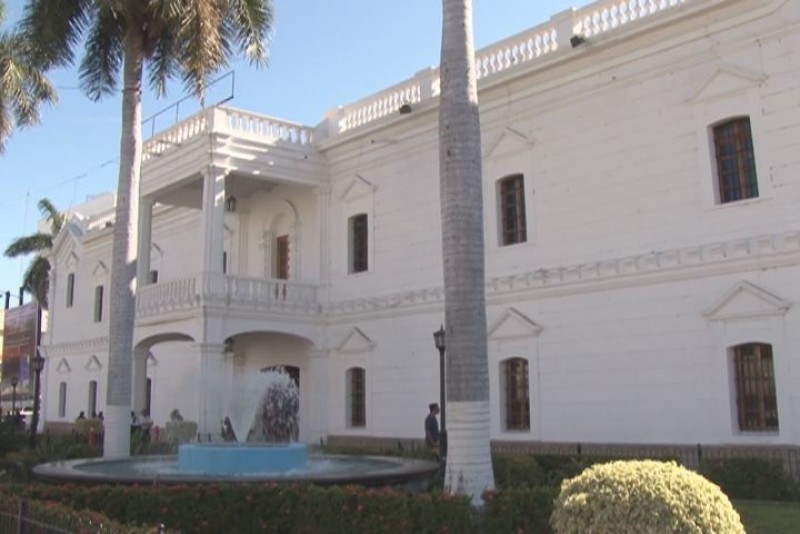 Abona ayuntamiento de Culiacán a deuda con el IMSS
