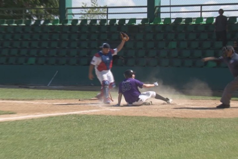 Dodgers no afloja en la JAPAC de segunda