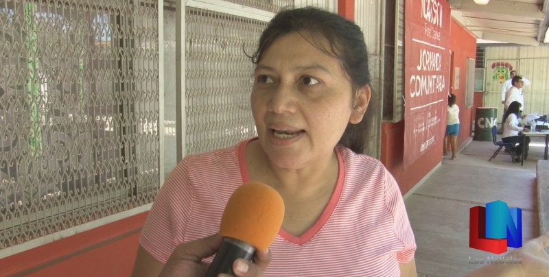 Agradece por lentes a Diputado.