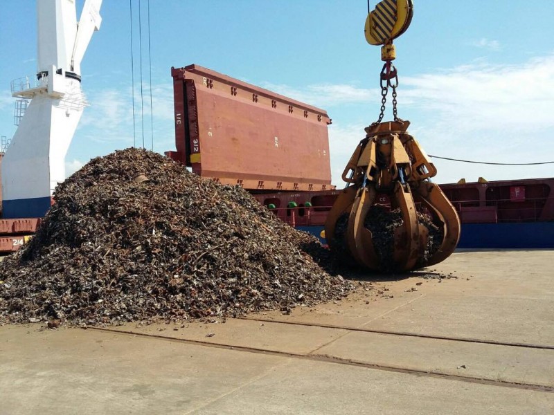 Llegan más de 12 mil toneladas de chatarra a Mazatlán para convertirla en varilla