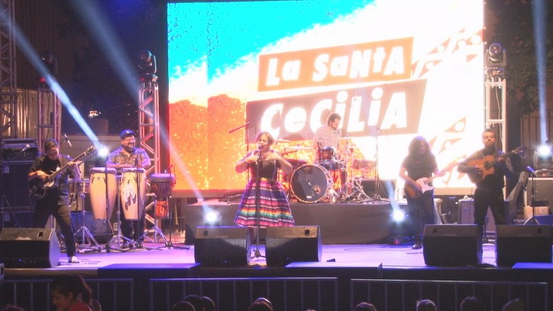 La Santa Cecilia en Sinaloa
