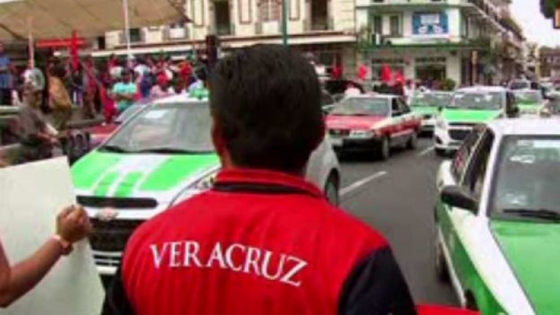 Paralímpicos vuelven a protestar por el pago de becas
