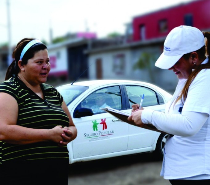 Cumple Seguro Popular con reafiliación