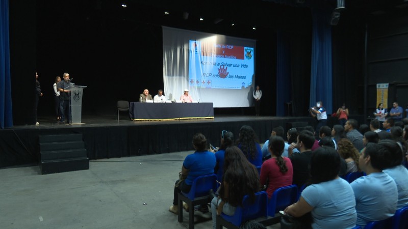 Alumnos de la UAS reciben cursos de RCP