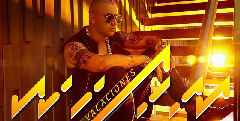 Wisin estrena su 'hit mundial' grabado en la Riviera Maya