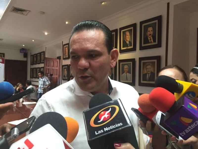 Pagarán el total del adeudo a los constructores