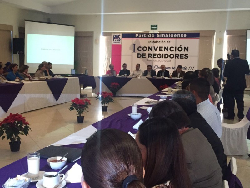 Primera convención de regidores del PAS