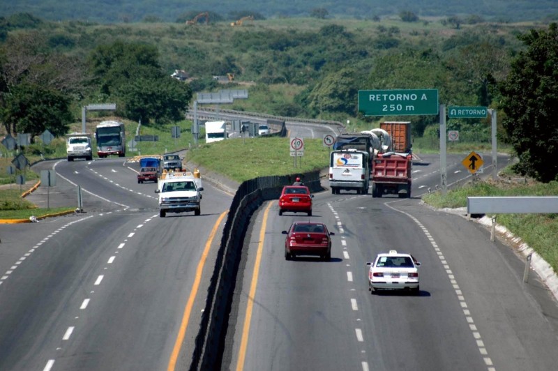 Busca SCT preservar la seguridad de los viajeros durante vacaciones