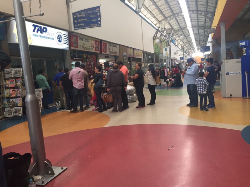 Incrementa afluencia de pasajeros en la central camionera en Culiacán el fin 50%