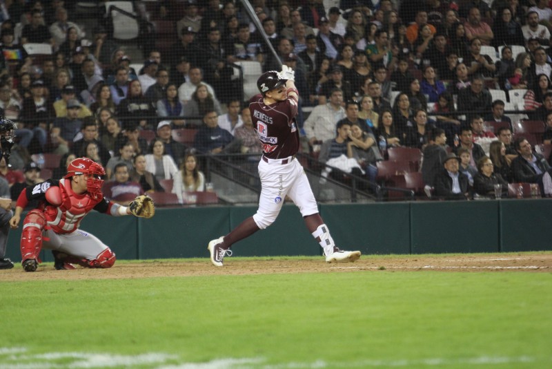 Tomateros derrota 6-5 a Charros
