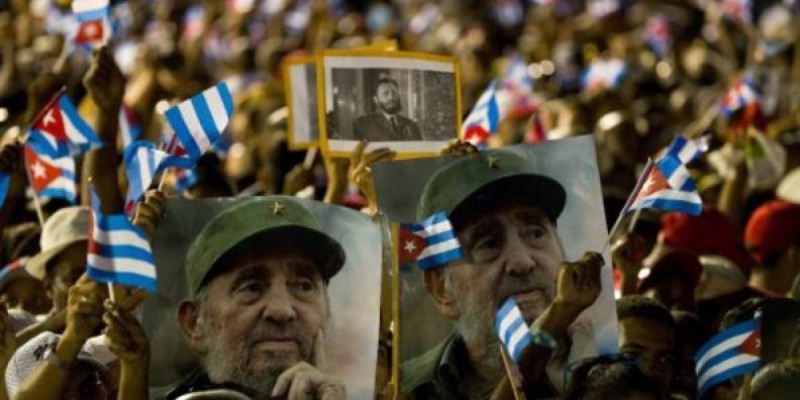 La Habana celebra sin Fidel, desfile militar por 58 años de la Revolución