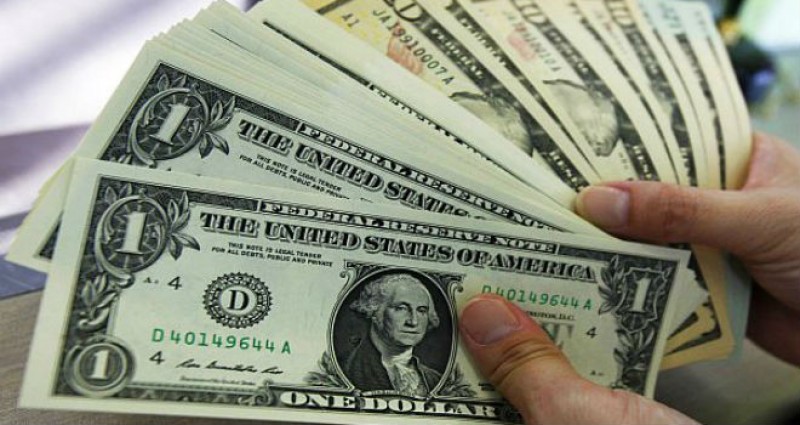 El dólar se mantiene por encima de los 21 pesos