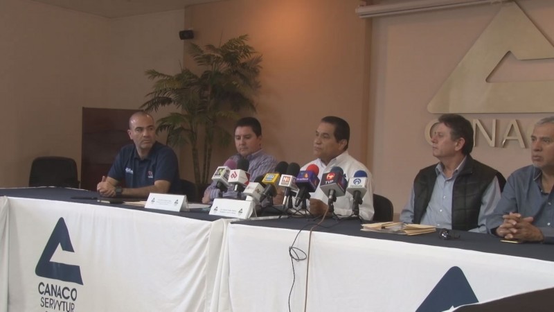 Gobernador de Sinaloa debe ser vocero de los empresarios