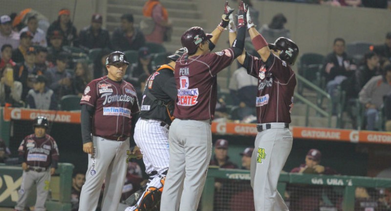 Tomateros toma ventaja en la serie ante Naranjeros