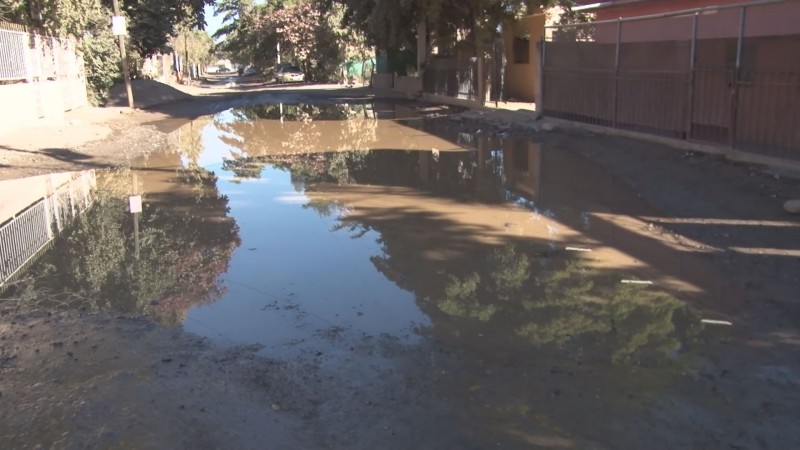 Atiende JAPAC fugas de agua de la colonia la Cucas