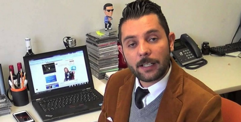 Sedan y asaltan a conductor de TV Azteca