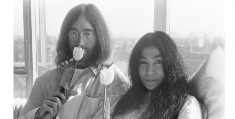 Llegará al cine la historia de amor de John Lennon