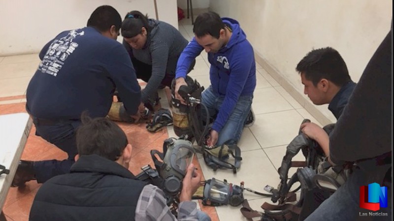 Capacitarán en línea a los aspirantes a Bombero que cursan la Academia 2017.