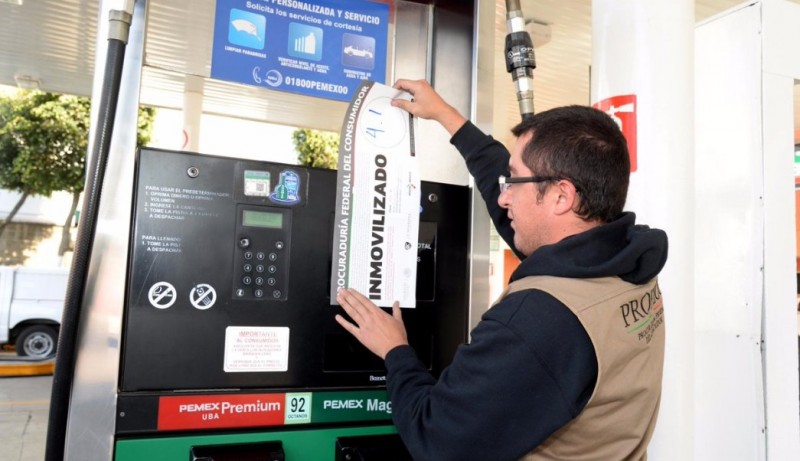 Suspenden 7 gasolineras por irregularidades
