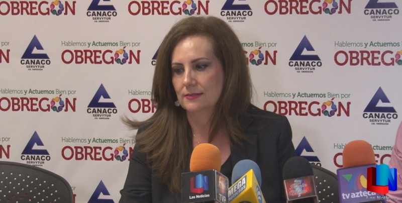 Promueven mujeres ciclo de conferencias
