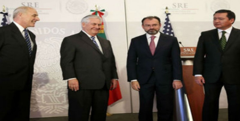 Tillerson y Kelly se retiran tras reunión con Peña Nieto