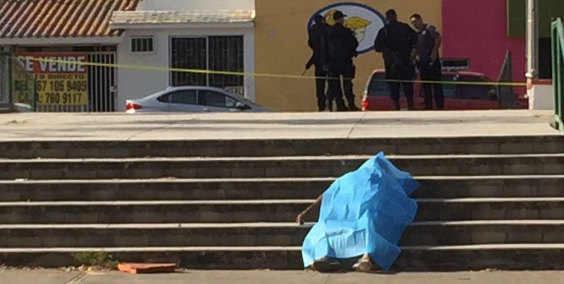 Asesinan a un hombre en Lomas de Bulevar