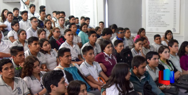 Buscan prevenir adicciones en Jóvenes