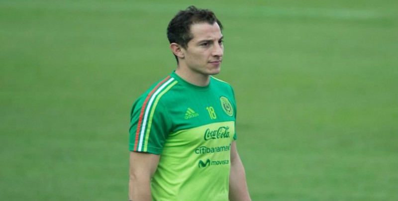 Andrés Guardado es baja del Tri por lesión