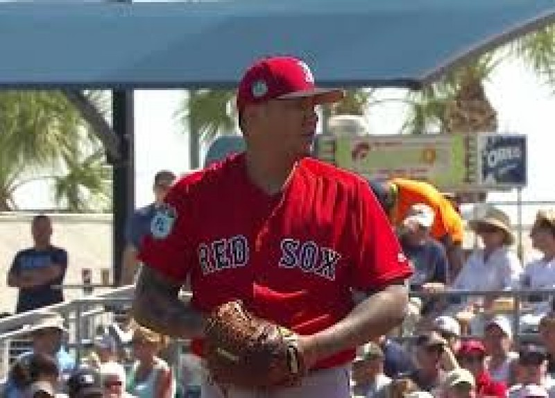 Héctor Velázquez se aleja de su debut en GL con Boston