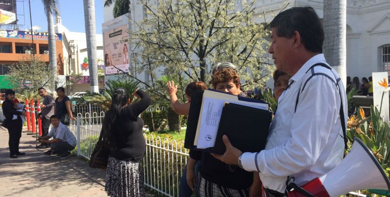 Vendedores ambulantes solicitan espacios al Ayuntamiento