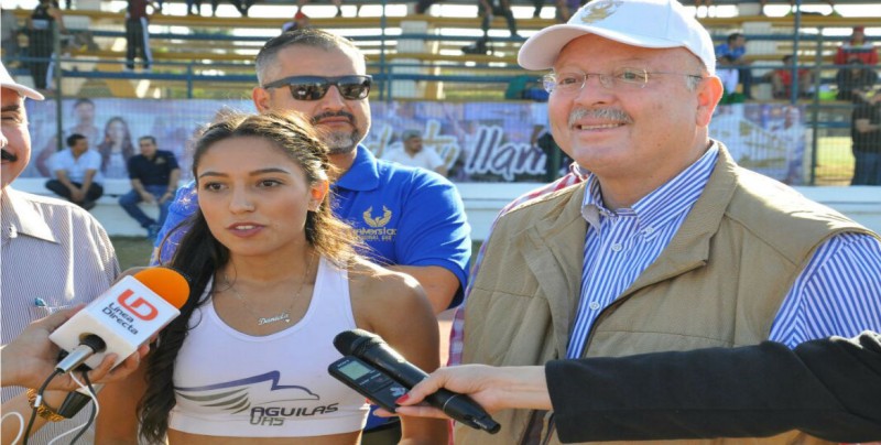 Iza Daniela y César Ramírez ganan pase a Universidad Nacional 2017