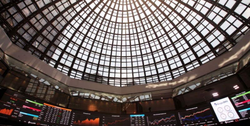 Opera descenso mercado accionario de México