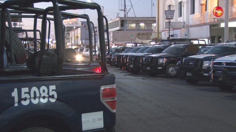 Por acaparamiento del estacionamiento, denuncian comerciantes a Policía Federal