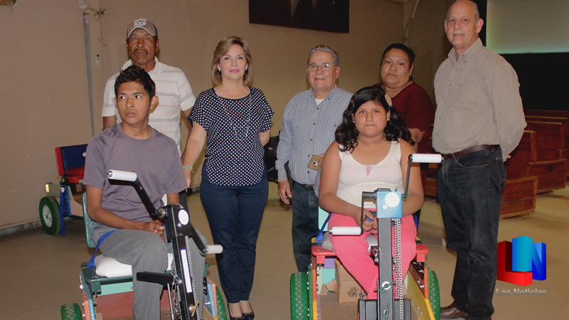 Apoyan a personas discapacitadas en Navojoa