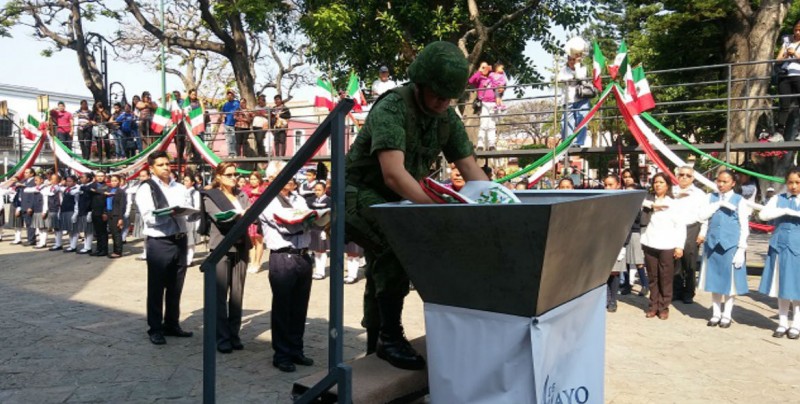 En Puebla realizan ceremonia de 'Quema de Banderas'