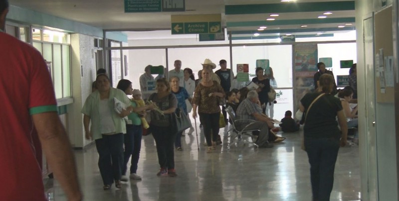 Se requiere mejorar los tiempos de espera y limpieza en el IMSS