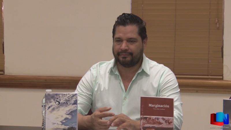 Promueven y apoyan a escritor de Ciudad Obregón