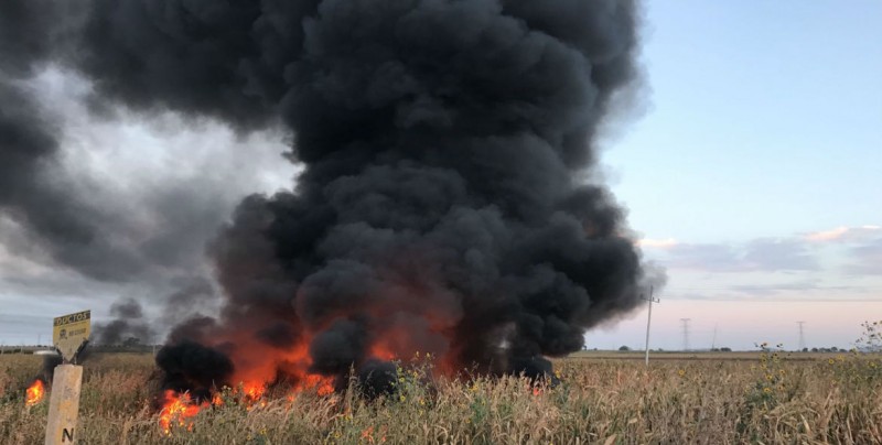 Se incendia ducto de PEMEX