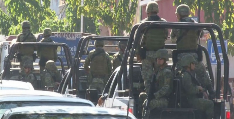 Demandan Red de Universitarios que militares dejen las calles