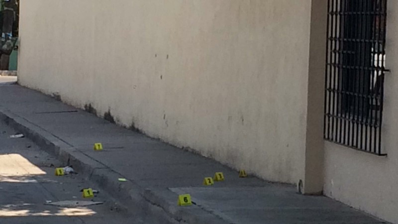 Lo atacan a balazos y muere en hospital